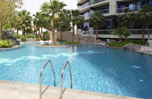 Business Bay Apartment | Chic 1BR Haven, Damac Paramount