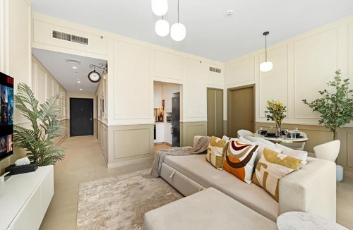 Bur Dubai Apartment | Chic 1BR in Downtown Dubai-Direct access to Dubai Mall