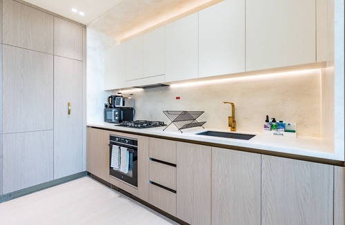 Jumeirah Village Circle Apartment | Chic 1BR Next to a Community Park,Just a Few Minutes Drive from Cricket Stadium