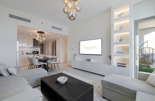 Za'abeel 2 Apartment | Chic 2-bed apartment with Full Burj View in vibrant Dubai - WiFi and AC incl.