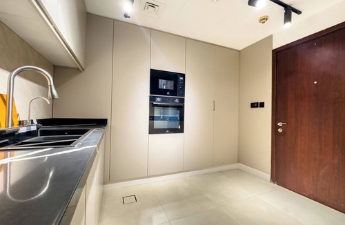 Jumeirah Beach Residence Apartment | Chic 2BR Beachfront Residence at Amwaj 4- 2201