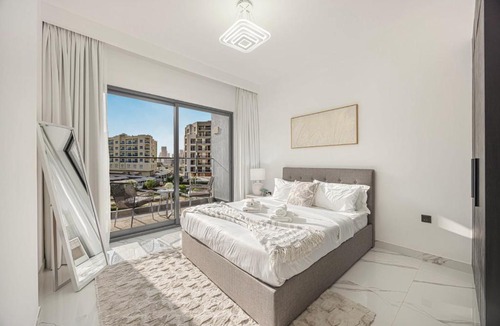 Al Barsha Apartment | Chic 2BR Haven in Prime Location in Gardenia Living