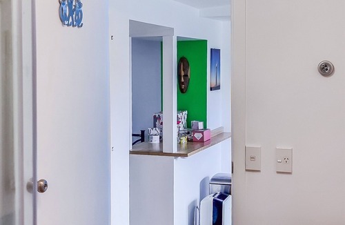 Hope Apartment | Chic 2br Unit Pool, 8 Mins Richmond, Bring Rover!