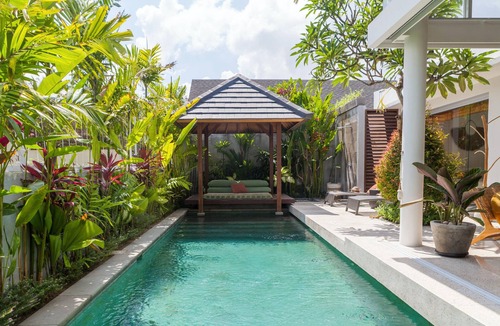 Berawa Villa | Chic 2BR Villa, walk distance to Berawa Beach