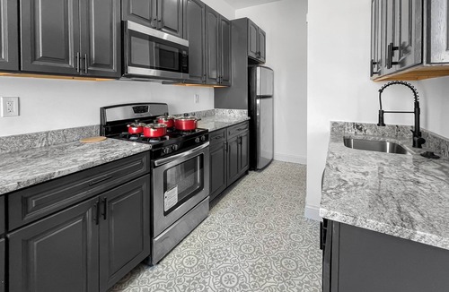 Downtown Baltimore Apartment | Chic 2nd Floor One Bedroom in Marble Hill with Modern Touches & Prime Location
