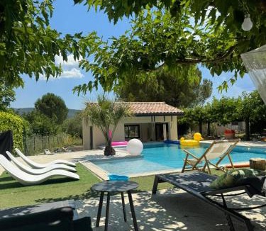 Vallon-Pont-d'Arc House | Chic and Chill Guest House, gite Provençal