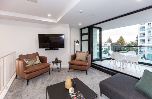 Mount Maunganui Apartment | Chic and Modern P22 Mount Maunganui Apartment