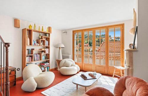 Le Pradet House | Chic Cabin - Terrace with sea view, beaches