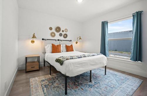 West Palm Beach House | Chic & Central 3BR Mins to Downtown