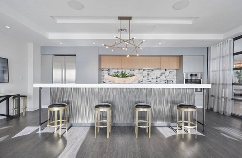 Central Square Apartment | Chic Central Square Studio w/Gym & W/D, nr MBTA Red Line, by Blueground