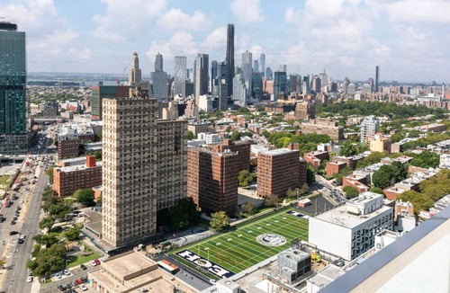 Clinton Hill Apartment | Chic Clinton Hill 2BR w/Gym & W/D, near Barclays Center, by Blueground