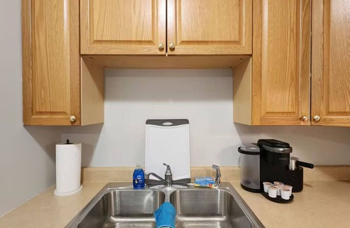 Indian Orchard Apartment | Chic & Cozy 1BR Retreat Near Downtown Springfield