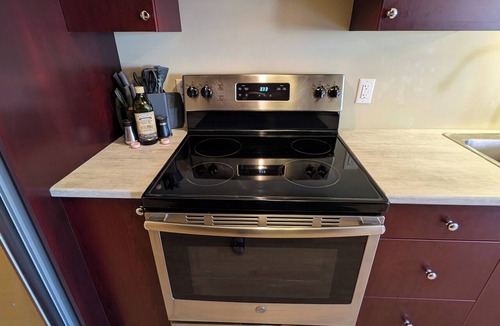 Campbellton Condo | Chic Downtown Campbellton Stay + Kitchen