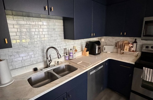 Charleston Condo | Chic downtown condo. Walk to everything!