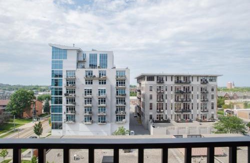 Yankee Hill Apartment | Chic East Side 1BR Apt with Balcony, Pool, and Gym
