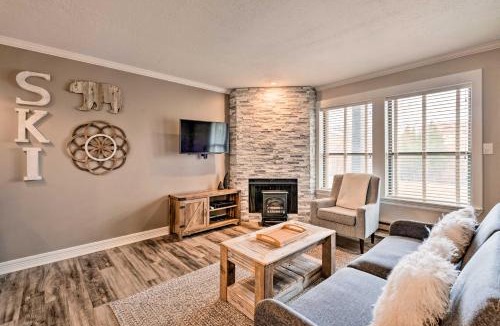 Wolf Creek House | Chic Eden Condo w/Pool Access < 5 Mi to Ski!