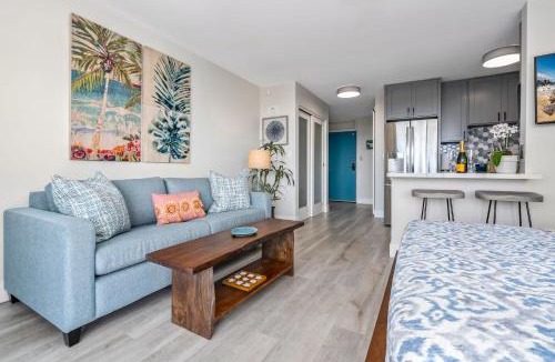 Kihei House | Chic & Elegant Oceanfront Vistas