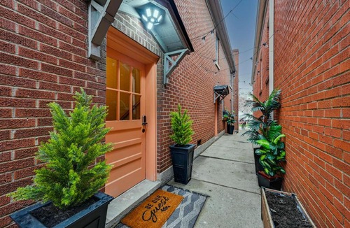 Elizabethtown Apartment | Chic Elizabethtown Apartment: Walk to Downtown!