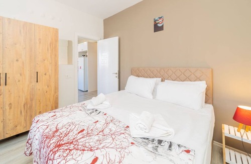 Kundu Apartment | Chic Flat Centrally Located in Antalya