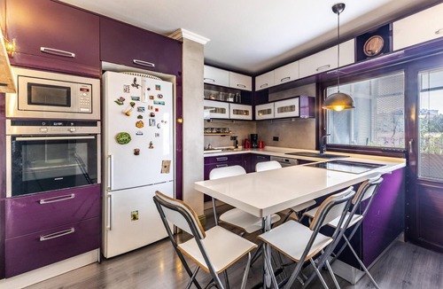 Uskudar Apartment | Chic Flat w Balcony BBQ 10 min to Emaar in Uskudar