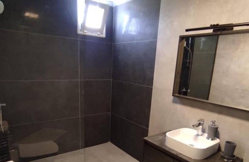 Yaliciftlik Apartment | Chic Flat w Pool, Patio, Garden in Bodrum