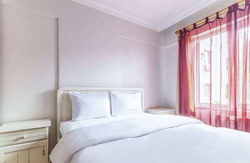 Maltepe Apartment | Chic Flat with Balcony Near Subway and Marmaray🚇