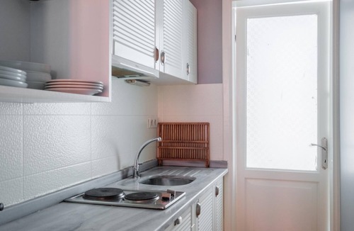 Taksim Apartment | Chic Flat with Balcony 5 min to Taksim Sq