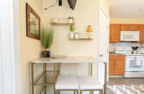 Groton Apartment | Chic Groton Studio Cozy and Modern. Close to Casinos, Navy Base, Mystic & More