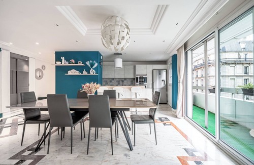 Saint-Lambert Apartment | Chic! High-end flat & Parking, near metro station