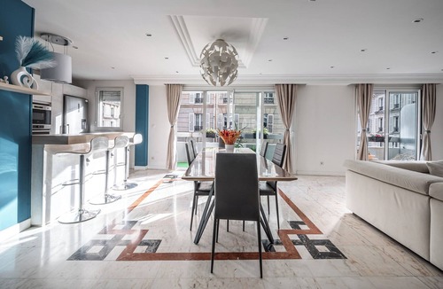 Saint-Lambert Apartment | Chic! High-end flat & Parking, near metro station