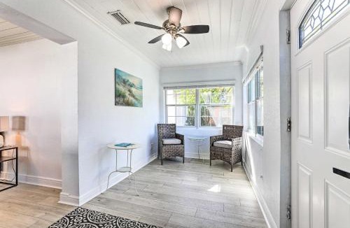 Mount Dora House | Chic Home w/Fire Pit & Patio, Walk to Lake!