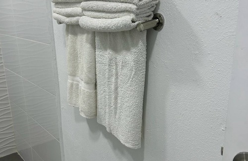 Reparto Ibarra Apartment | Chic hotel suite in fabulous Boca Chica with WiFi, AC