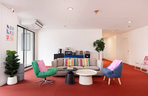 Ploenchit Apartment | Chic King Bed Apt w/Bathtub, BTS Central BKK BTB9