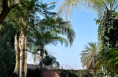 Hivernage Apartment | 🌴 Chic & Modern Apartment in the Heart of Hivernage – Pool & Premium Comfort