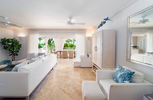 Little Battaleys Apartment | Chic Modern Condo - Saint Peter's Bay 211