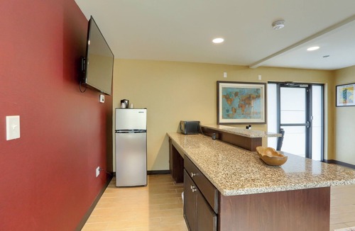 Hershey Apartment | Chic, Modern One Bedroom Suite