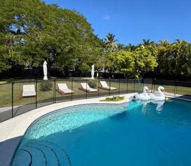 Cutler Bay House | Chic-ness Oasis