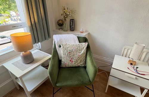 Pembridge Apartment | Chic Notting Hill Studio in Prime Central Location