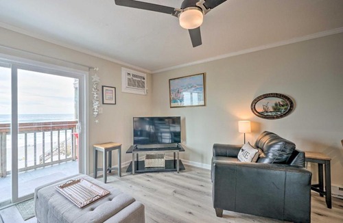 Sneads Ferry House | Chic Oceanfront North Topsail Beach Condo w/Deck
