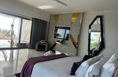 Cancun Resort | Chic resort with unique interior and plunge pool in fabulous Cancún