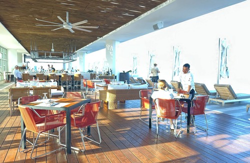 Cancun Resort | Chic resort with unique interior and plunge pool in fabulous Cancún