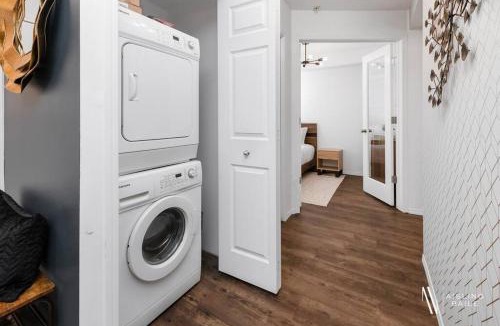 Invermere Apartment | Chic Retreat, Modern, Pool, Hot Tub, Gym