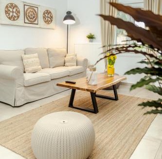 Rodhia Apartment | Chic & Spacious House in Rodia Heraklion