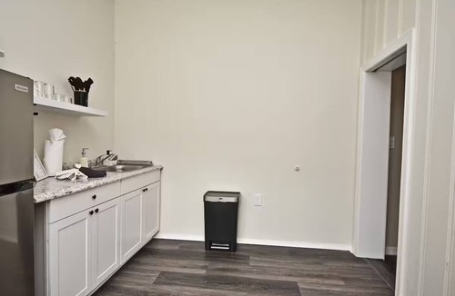 Winter Garden Apartment | Chic Studio Apt #4 by Bike Trail & Historic Downtown Winter Garden