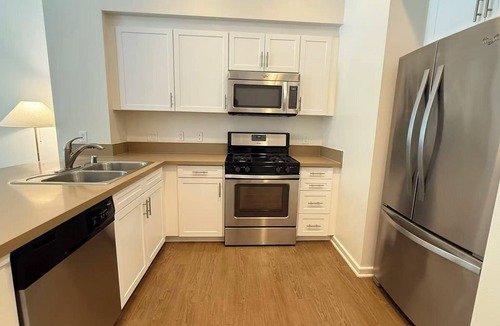 Tustin Apartment | Chic Studio Near Luxury Irvine Community