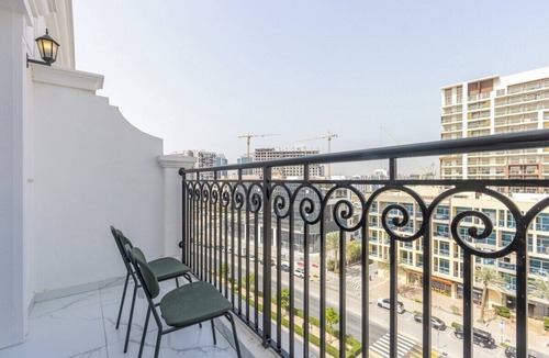 Al Barsha Apartment | Chic Studio w/Pool & Jacuzzi | Arjan Dubai