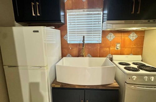 Cutler Bay Apartment | Chic studio with WiFi and AC in superb Cutler Bay