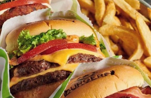 Charlottesville Apartment | Chic Sun Bedroom, shared bath with den
