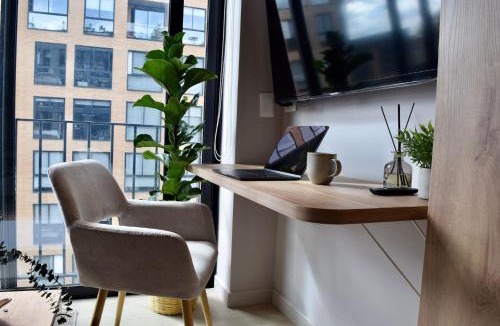 Zona Rosa Apartment | Chic Zona Rosa Loft Rooftop Coworking