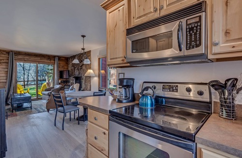 Clark Cabin | Chickadee - Mountain Modern Cabin on the Elk River